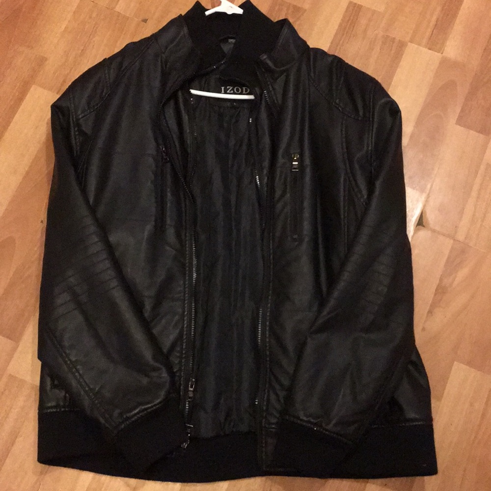 IZOD Men’s casual dress coat. Size large .